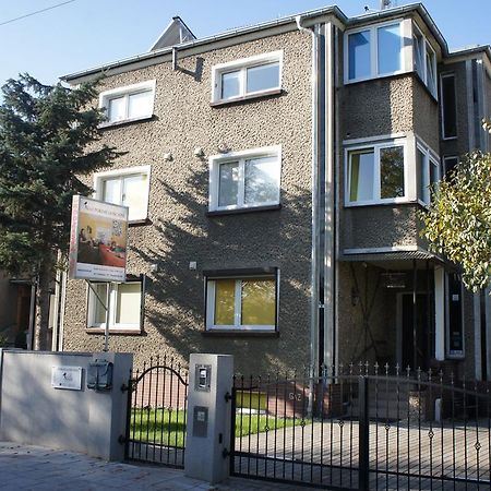 Nest Nocleg Познань Экстерьер фото