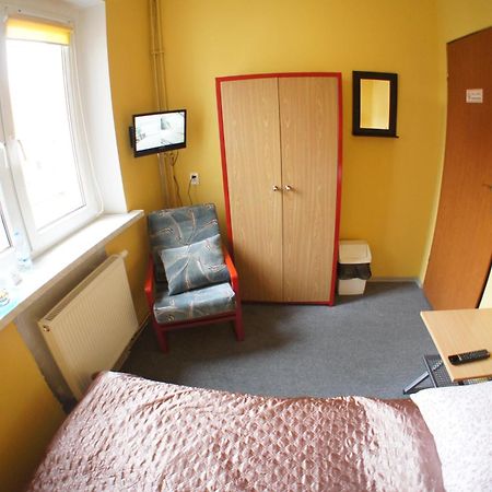 Nest Nocleg Познань Экстерьер фото