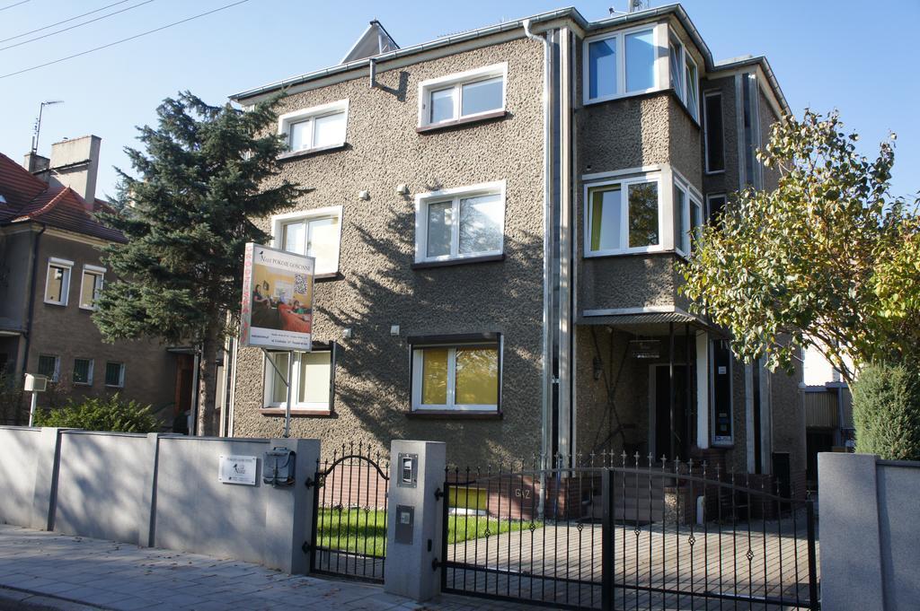 Nest Nocleg Познань Экстерьер фото